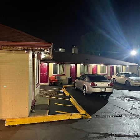 Deluxe Inn Motel Detroit Zewnętrze zdjęcie