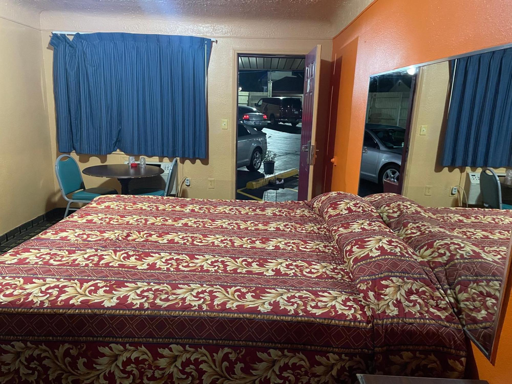 Deluxe Inn Motel Detroit Zewnętrze zdjęcie